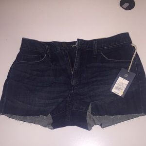 Universal threads High- Rise Shortie Shorts